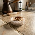 Adio, Gândaci! Trucul Banal cu Ingrediente din Cămară care Îi Face să Dispară Peste Noapte! (Nu, nu e glumă)